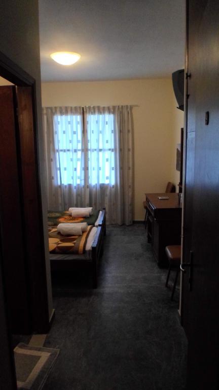 Hotel Kouros